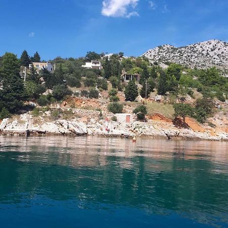 Apartment Mate Starigrad Paklenica Zewnętrze zdjęcie
